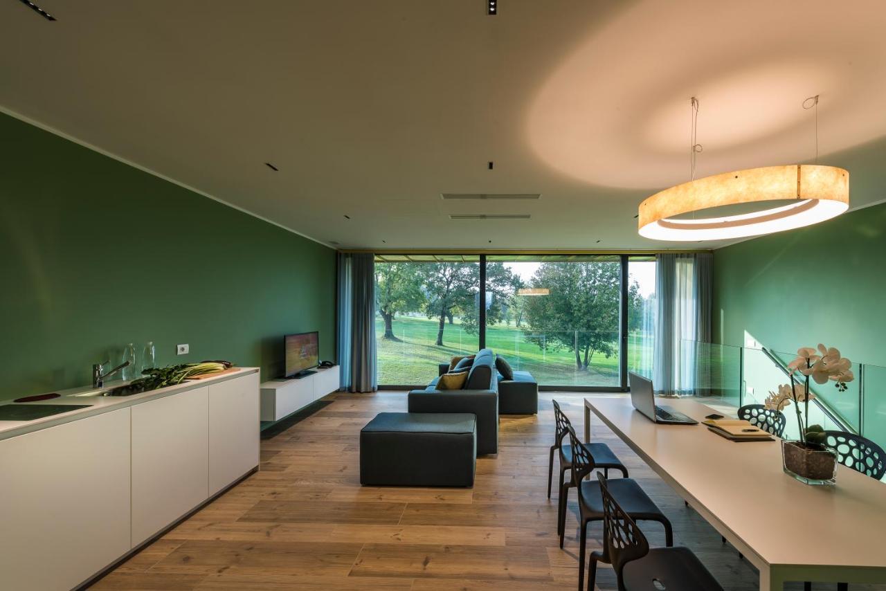 Villaverde Hotel Spa&Golf Udine ฟากาญญา ภายนอก รูปภาพ
