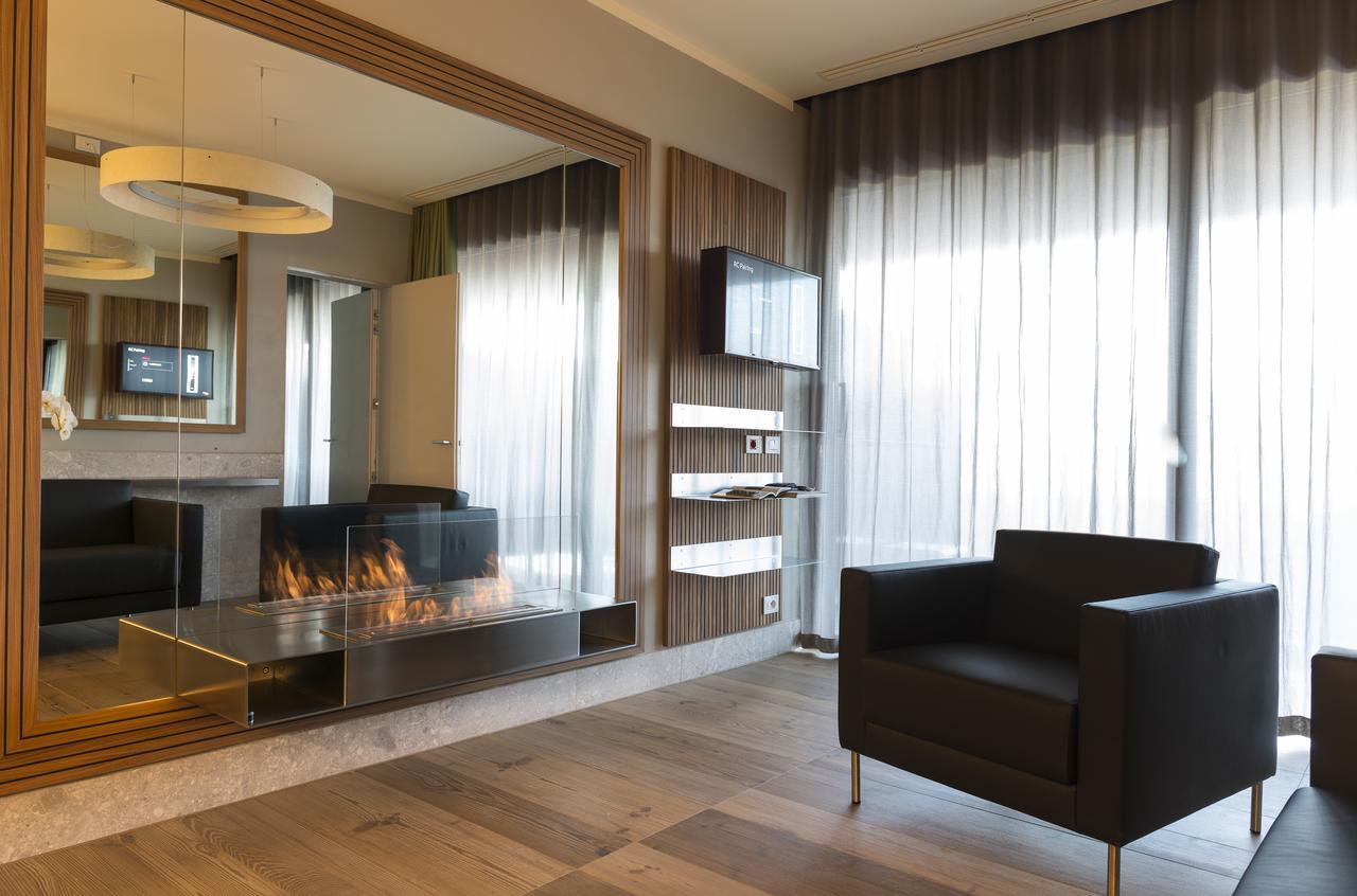 Villaverde Hotel Spa&Golf Udine ฟากาญญา ภายนอก รูปภาพ